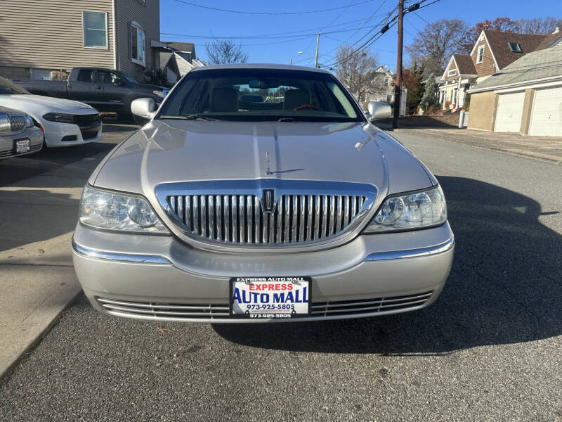 lincoln town car 2011 2LNBL8CV3BX750367 image lincoln town car 2011 2LNBL8CV3BX750367 image